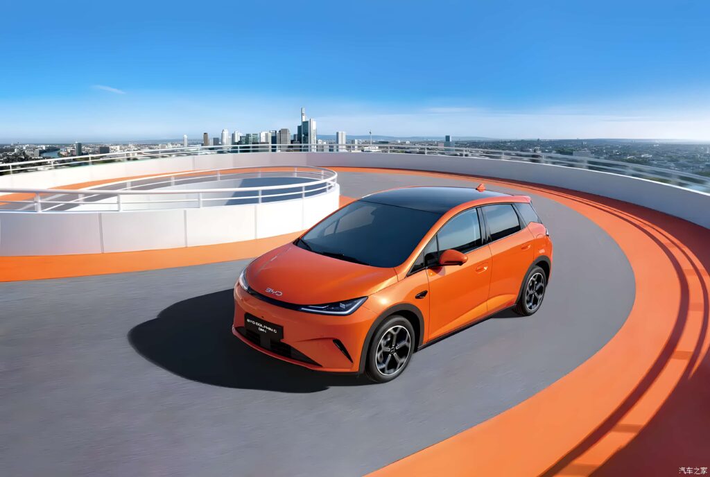BYD-Dolphin-orange