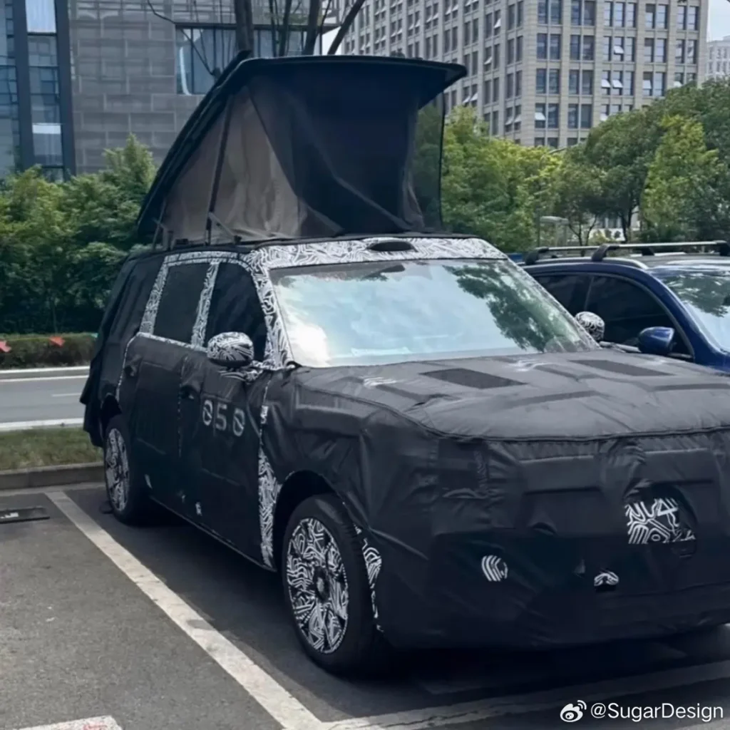 Xiaomi N90 built-in rooftop tent close-up