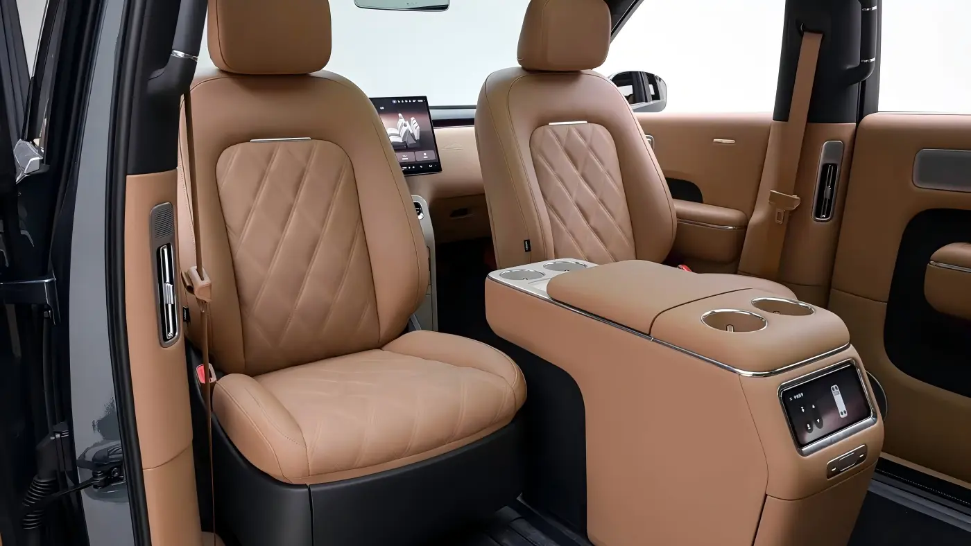 Xiaomi Skynomad N90 and N70: Interior, Space and Seats