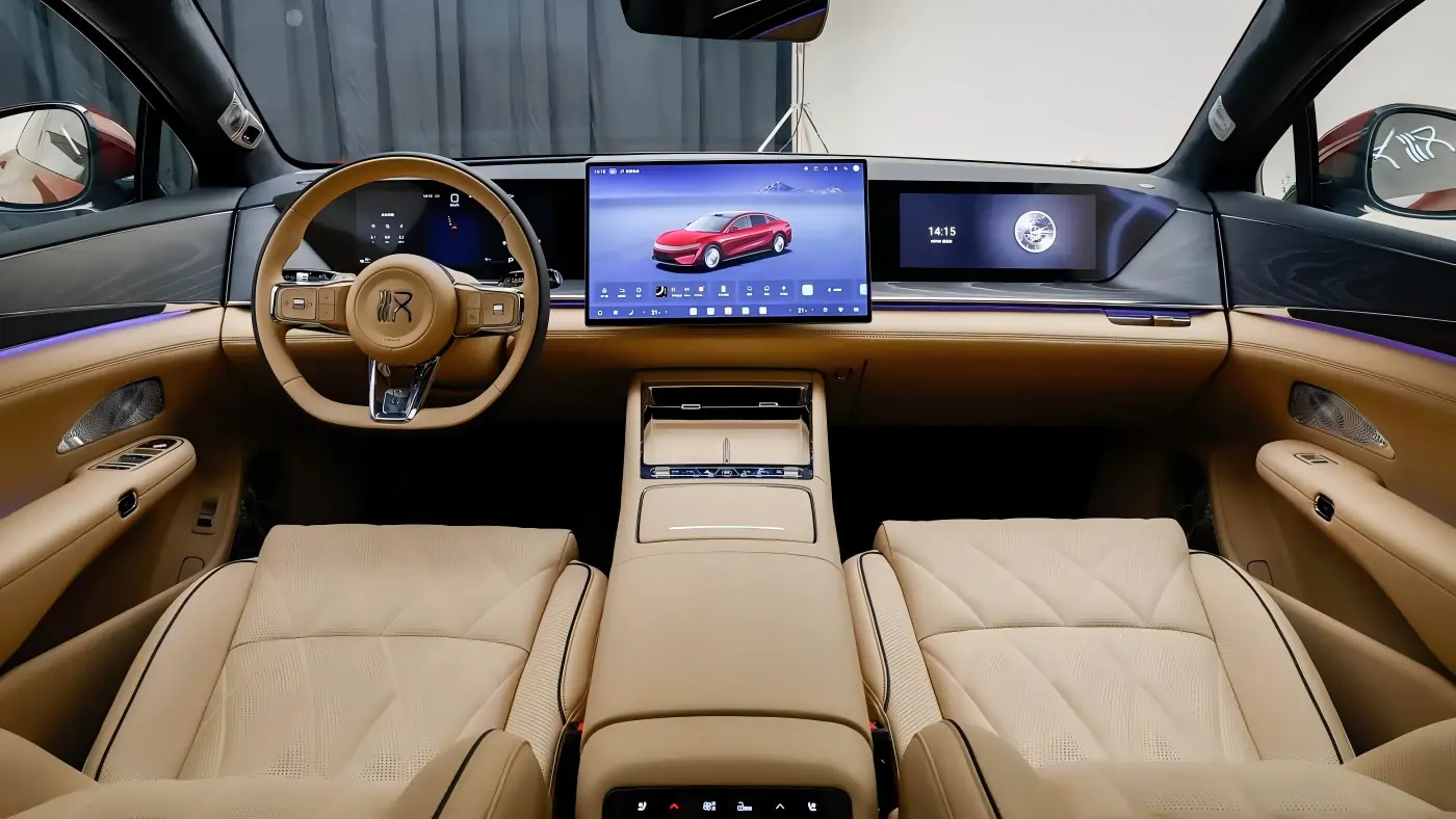 The interior of the BYD Da Han