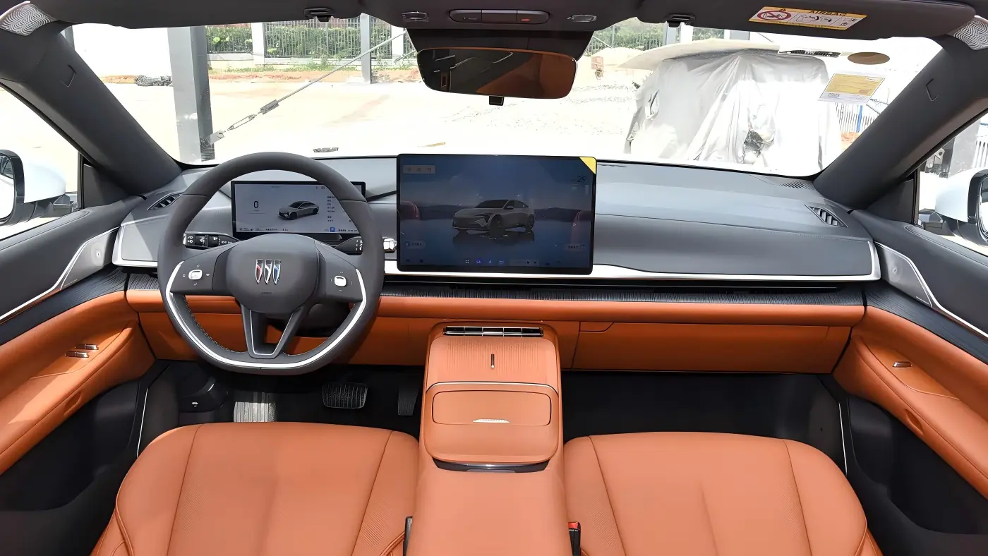 Buick Electra L7 interior