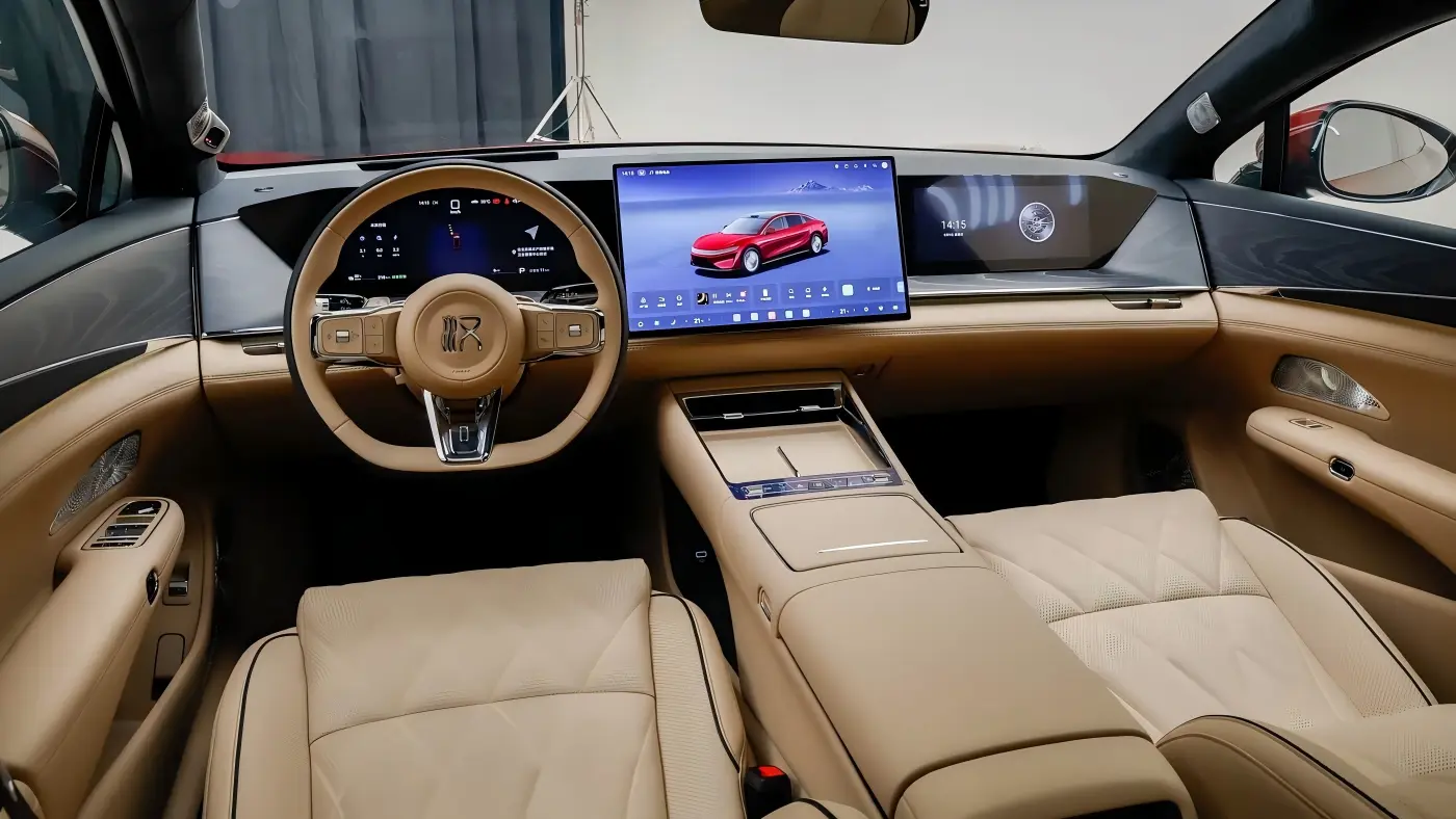 The interior of the BYD Da Han