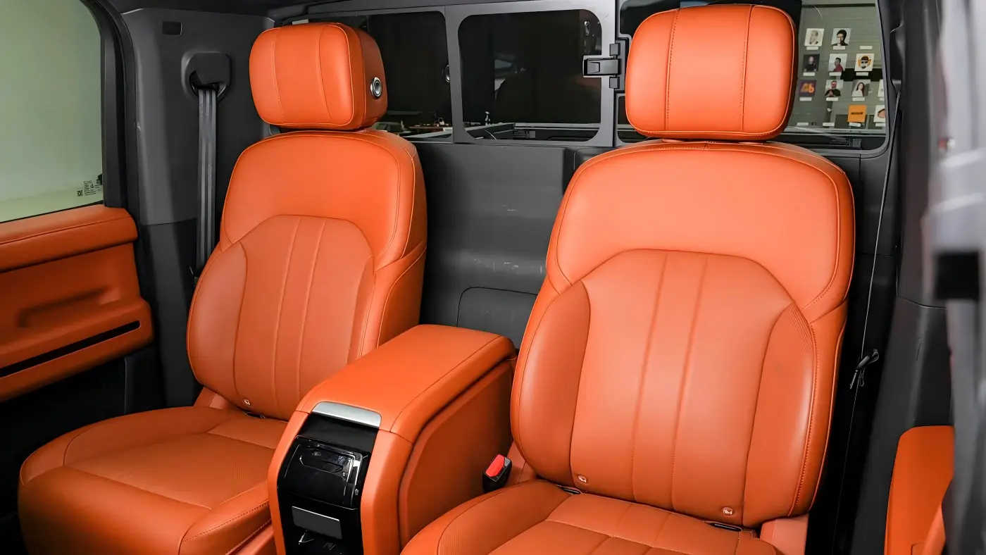 Chery Zongheng F700 Rear Seat Interior