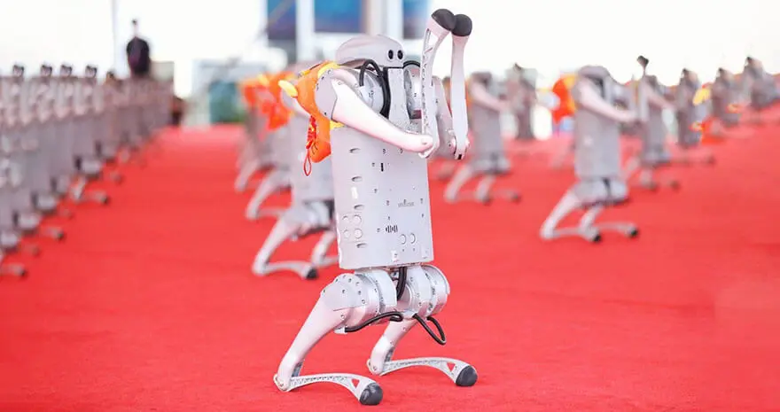 Humanoid robots dancing
