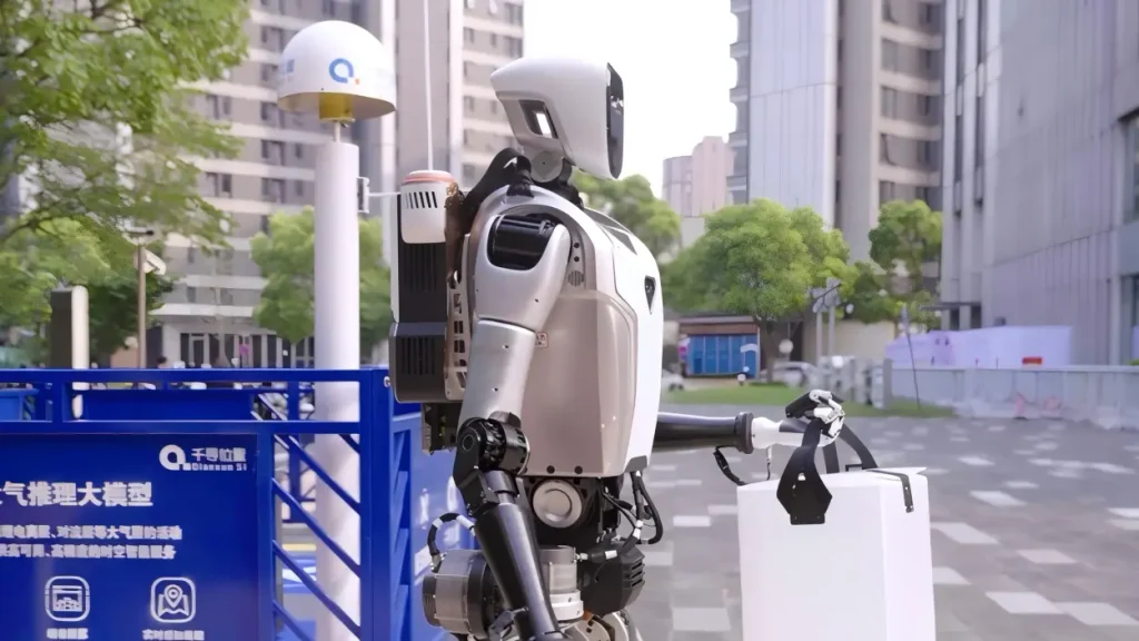 Humanoid Robot SIM