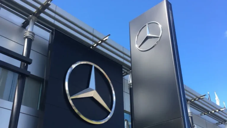 Mercedes Solid-State Battery