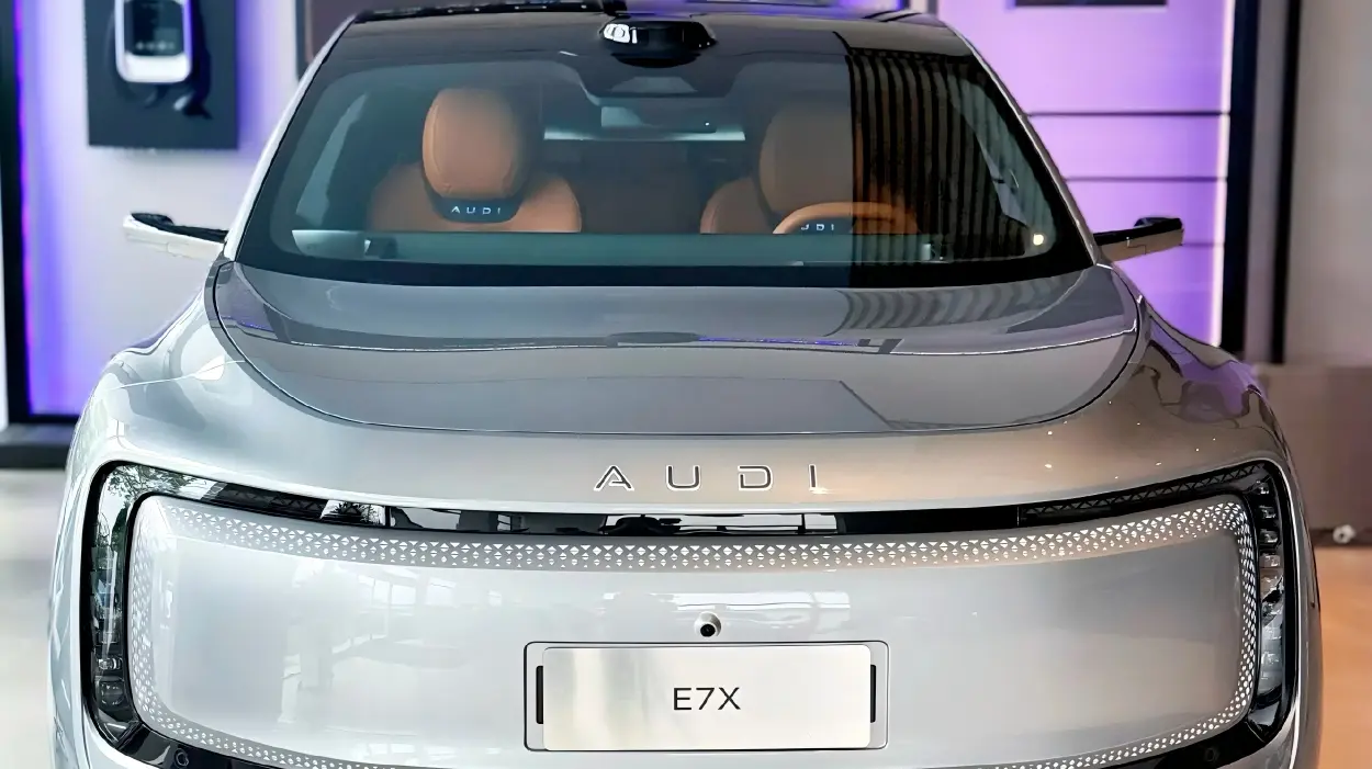 Audi E7X