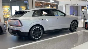 Audi E7X In-Depth Review: A German Chassis and Mature ADAS — But Several Details Made Me Frown